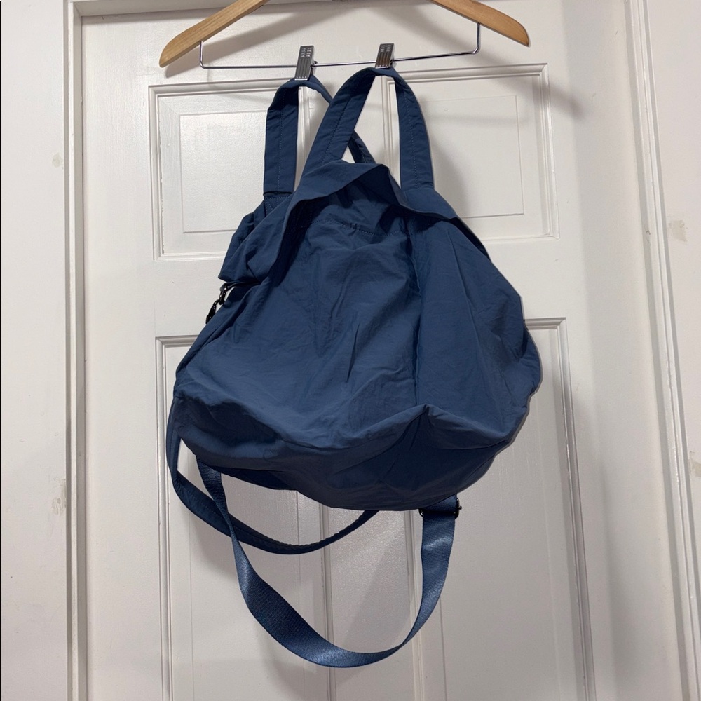 NWT Ododos 19L Travel Tote - Picture 3 of 8